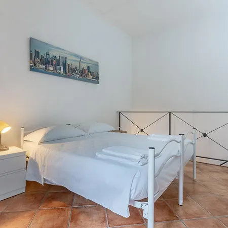 Guesthost - Duplex In Pieno Centro Daire *