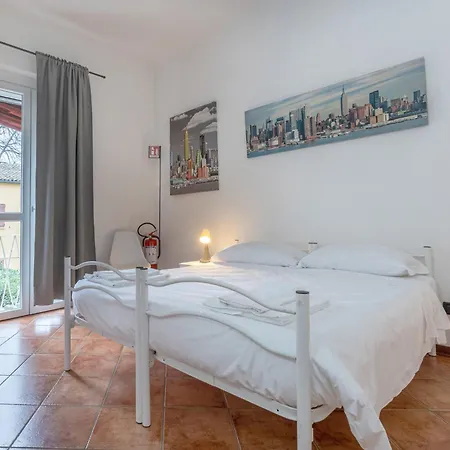 Апартаменты Guesthost - Duplex In Pieno Centro