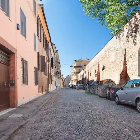 Guesthost - Duplex In Pieno Centro Апартаменты